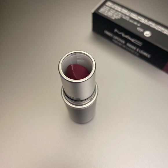 MAC Odyssey Lipstick ~ frost 312 ~ discontinued - Picture 11 of 12